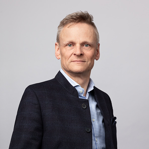 CEO SUISA